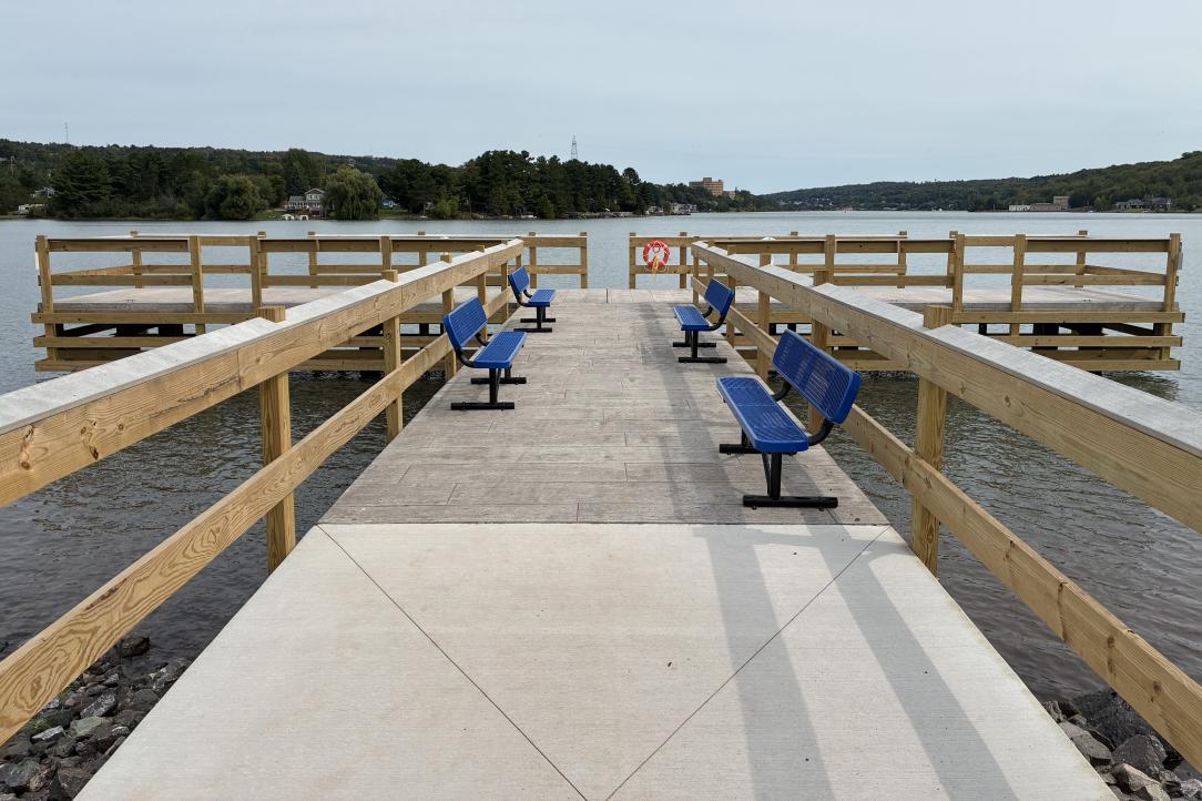 Dock