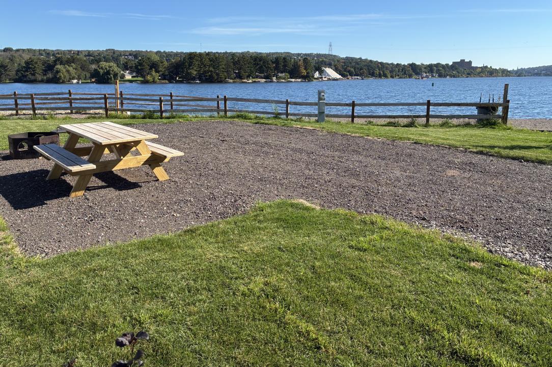 Waterfront Back-in Site